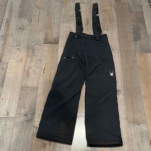 Boys Spyder ski pants and suspenders, black size 12 excellent condition